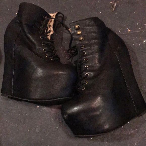 Jeffrey Campbell boots - Picture 2 of 3